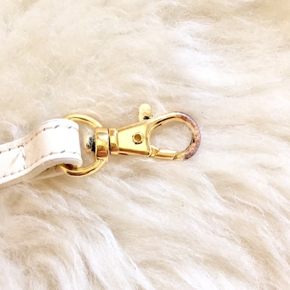 Rowallan Of Scotland Ivory Leather Crossbody Bag - Picture 8 of 8